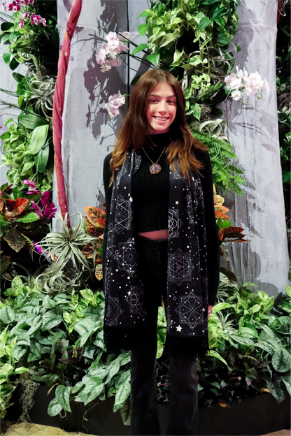 Black and White FlowStar Pashmina