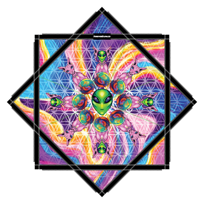 " Cats ARE Aliens " by Spencer Helix – Forever FlowStar 26" (Pre-Sale)