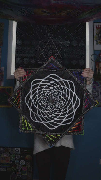 Wisdom Web – Forever FlowStar 26" (Ready to Ship)