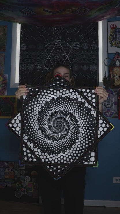 Wonka Swirl – Forever FlowStar 26" (Ready To Ship)
